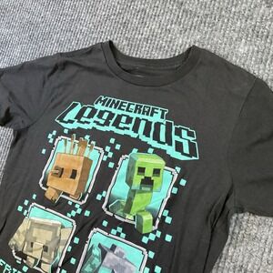 Minecraft Legends Friends and Allies Graphic T-Shirt Black Size XL 2023 Mojang